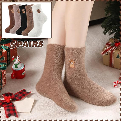 5 Pairs Fuzzy Highland Cow Embroidered Plush Socks