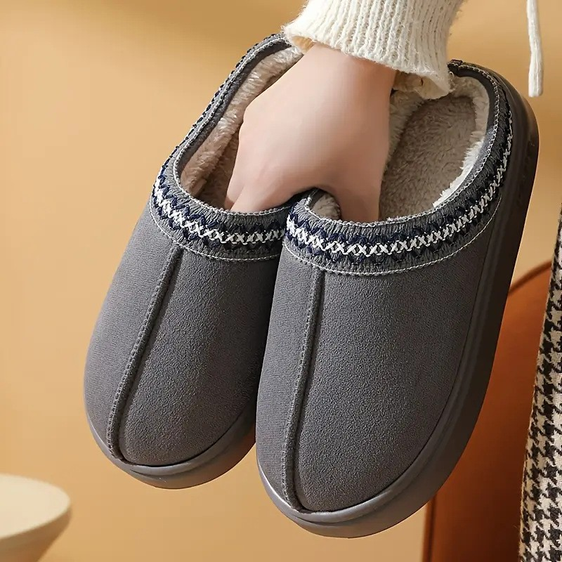 Women’s Plush-Lined Thick Sole House Slippers