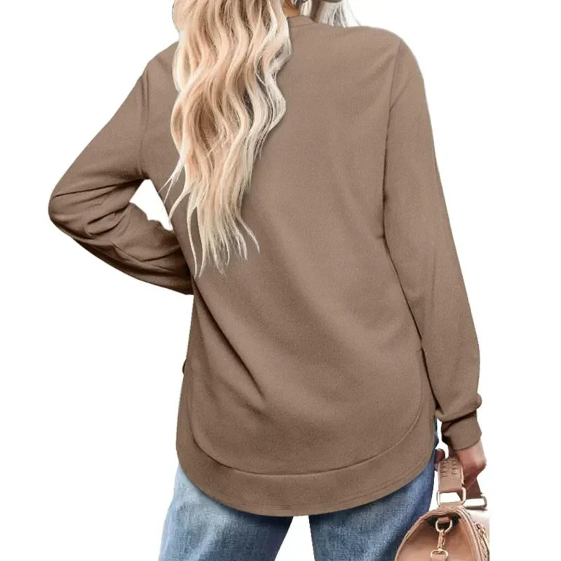✨ Trendy & Flattering 💕 Women’s Solid High Low Hem Long-Sleeve Tops – Soft Fabric, Unique Uneven Hem Design 👕 Short Facebook Headline